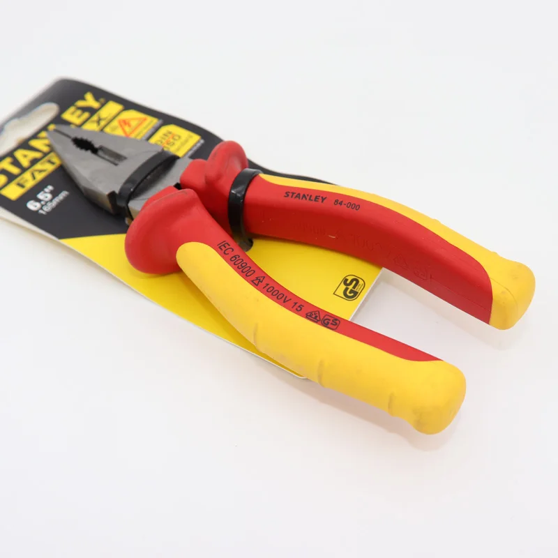 84-000-23  insulated combination pliers des2