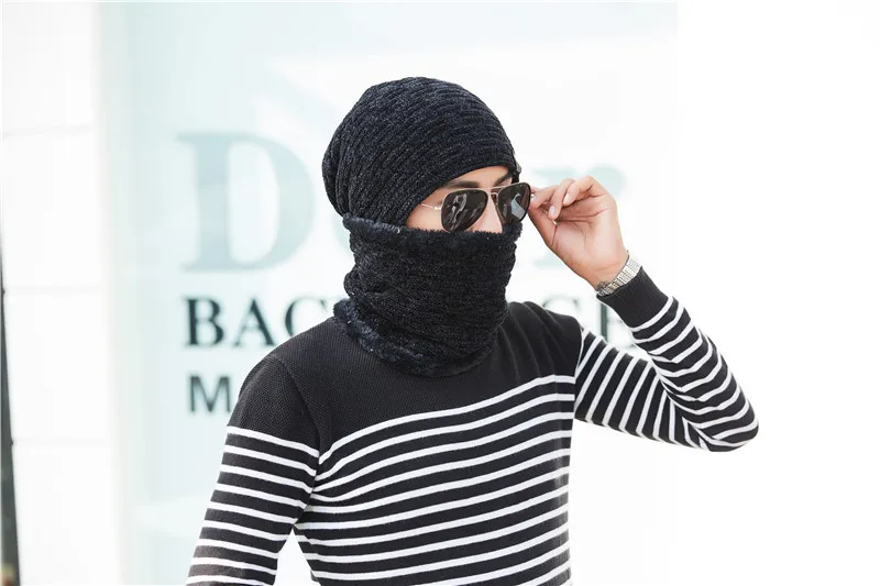 New Winter Men Hat Scarf Set Fashion Wool Hat Male Winter Caps Men velvet thick wool warm caps riding windproof hat set