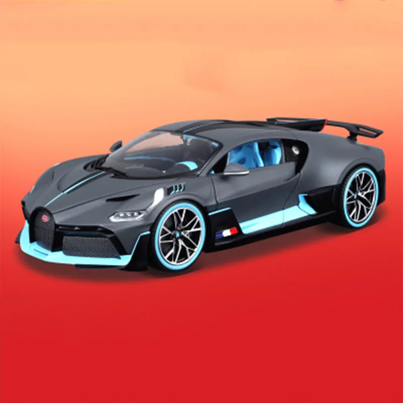 

Bburago 1:18 Bugatti Divo Sports Car Static Cast Alloy Model Car Model