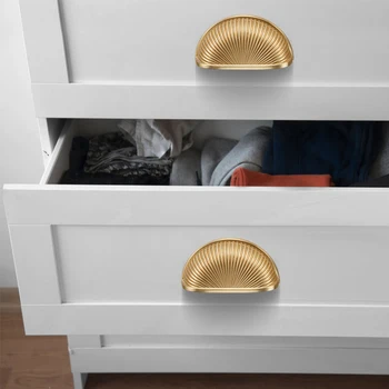 

Retro Gold Kitchen Drawer Cabinet Door Handle And Furniture Knobs Handware Cupboard Antique Shell Pull Handles