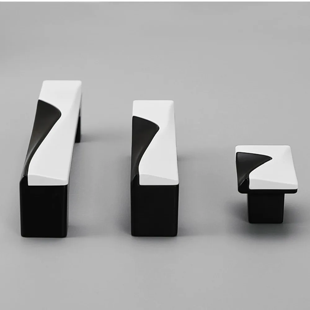 O1CN01ZW3vfm1EfACXrlzeq_!!2200578860378_副本