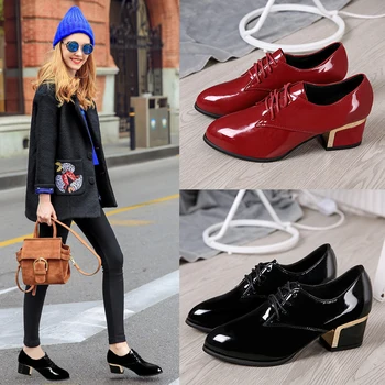 

European and American spring retro patent leather shoes pointed toe 2020 single shoes lace-up thick heel women's pump M1109