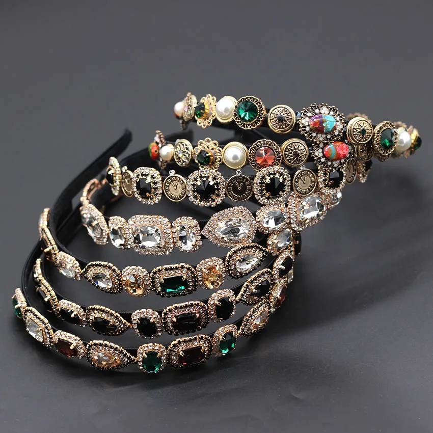 

Rhinestone detailed versatile geometric headband New Baroque simple color rhinestone metal flower headband 712