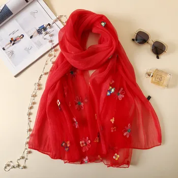 

2020 Small Vintage Skinny Retro Head Neck Business Party Women Elegant Square Scarf