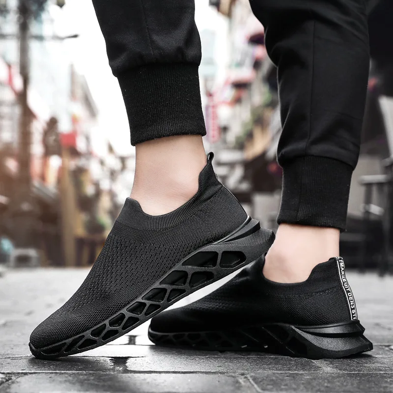 

Spring And Summer Flying Woven Shoes Men Casual Sports Running Trendy Shoes Punched Sheet Cloth Shoes Low Top Lazy Men's Shoes