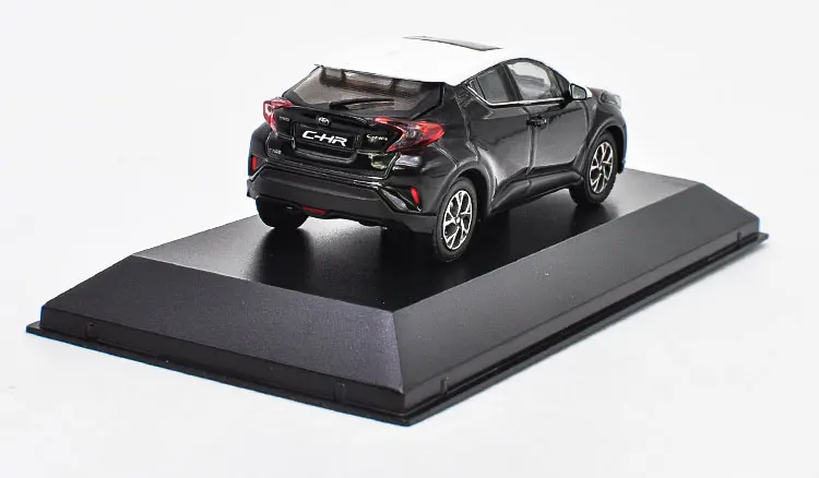 1:43 Toyota CHR литая под давлением Модель автомобиля игрушки Металлическая Модель автомобиля оригинальная коробка