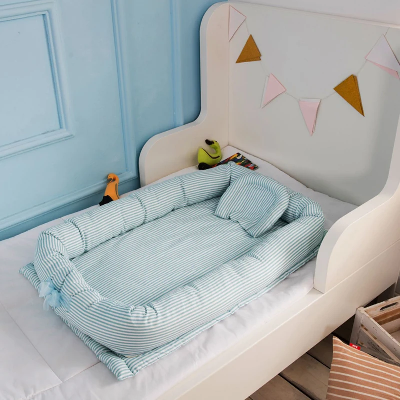 Детская бионическая кровать гнездо с подушкой портативная кроватка дорожная для