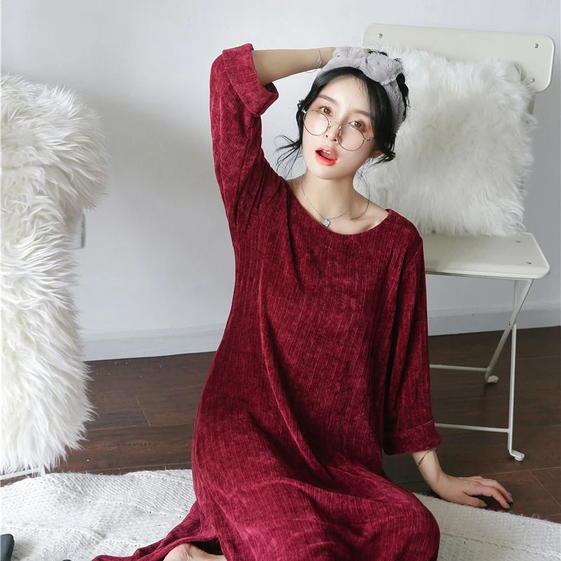 9278183102_2043651032