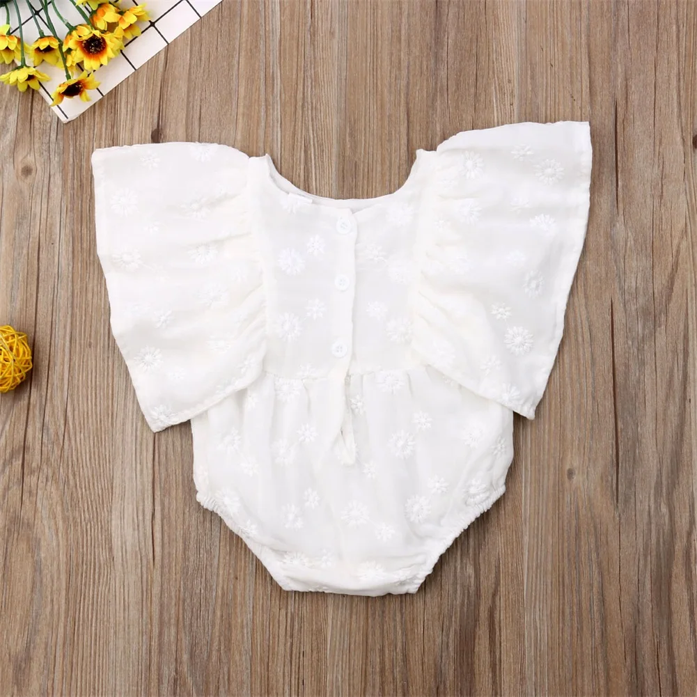Летняя одежда для малышей однотонные боди с ромашками для новорожденных девочек кружевные буфы на рукавах белый комбинезон с цветами