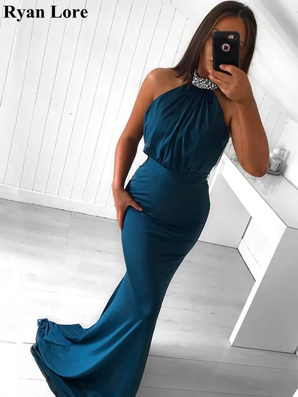 

Blue Mermaid Formal Long Evening Dresses 2020 Prom Gowns Sleeveless Beading Crystal Beading Crystal Halter Neck Robe De Soiree