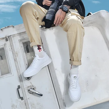 

Men's Casual Shoes Low cut men's shoes Comfortable Outdoor Damping Jogging Shoes Flats Shoes Fashion Shoes For Men Board Shoes