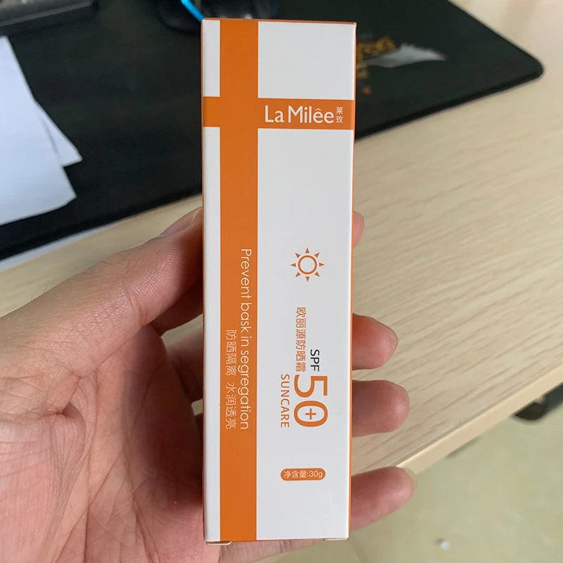 SPF50+ солнцезащитный крем Защита от солнца водонепроницаемый спрей для лица УФ увлажняющий для рук шеи тела LaMilee 30 г