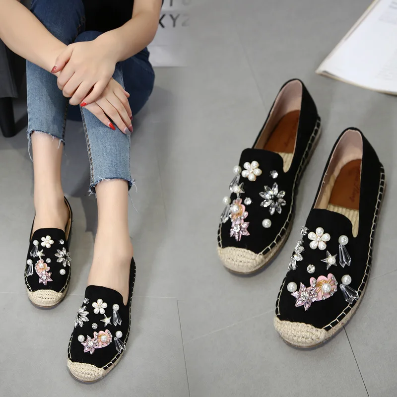 

2018 Autumn Models in Europe And America Celebrity Style Flat Heel WOMEN'S Shoes Color Beaded Bracelet Casual Flat Loafers