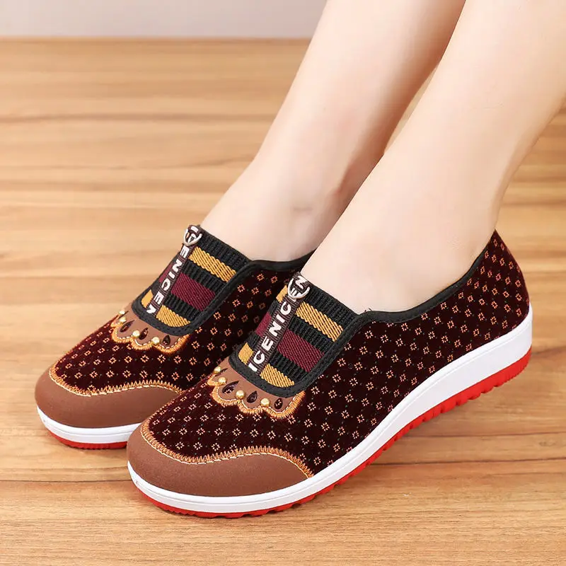 Shoes Women's Soft Bottom Non-Slip Middle-aged Leisure Cloth Flats Mom Shoes Female Casual Zapatos De Mujer