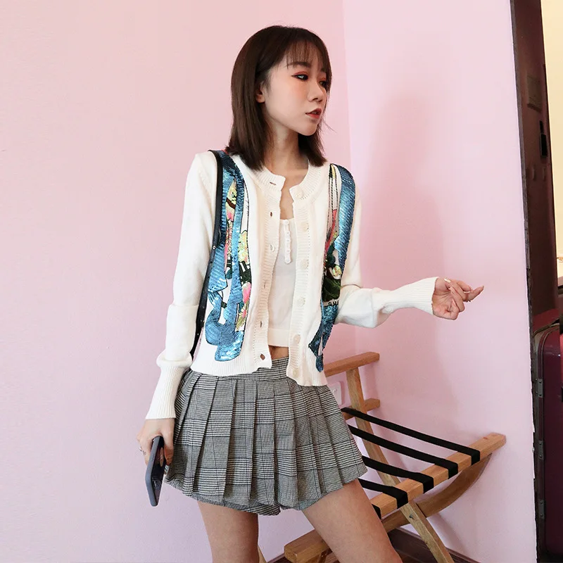 12708164396_1968591132