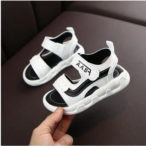 

Summer new children barefoot sandals boy soft bottom beach shoes anti-kick protection head toddler functional sandals