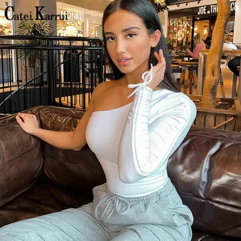 

Catei Karrui French hot selling one shoulder long sleeve top 2020 autumn new fashion versatile open navel T-shirt for women