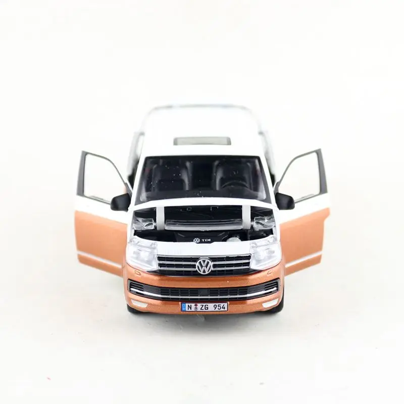 1:32 Масштаб/литая под давлением металлическая игрушка/Volkswagen T6 Multivan MPV фургон автомобиль/звук и светильник/оттягивание развивающие/подарок для ребенка/Коллекция
