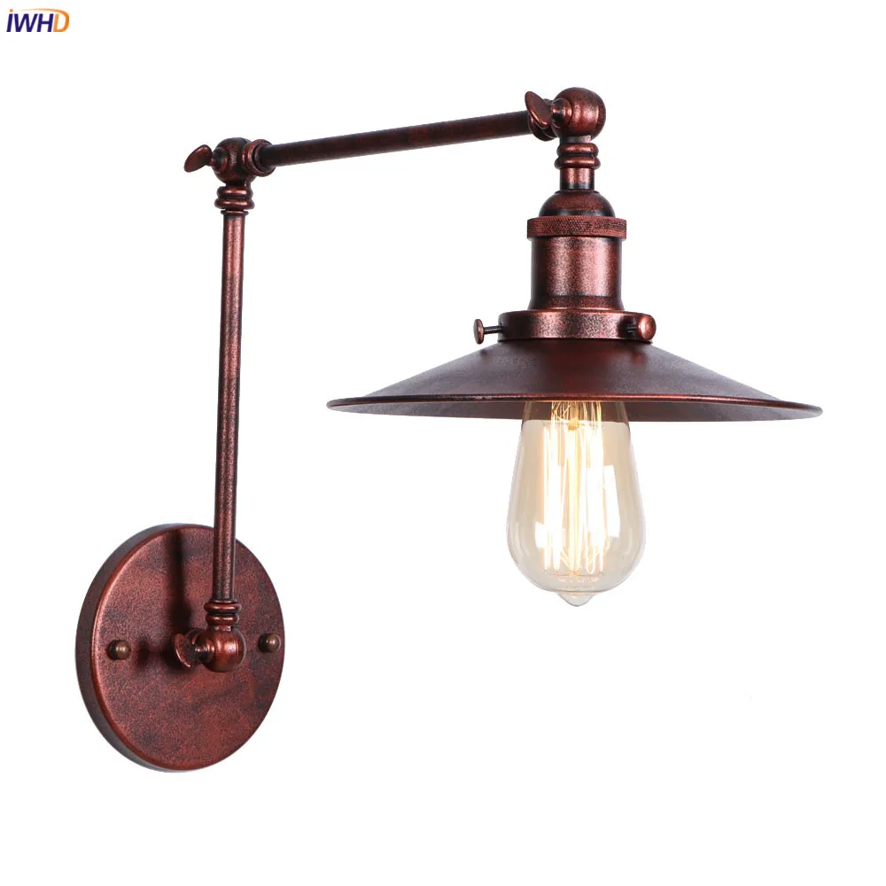 wall lamp (204)