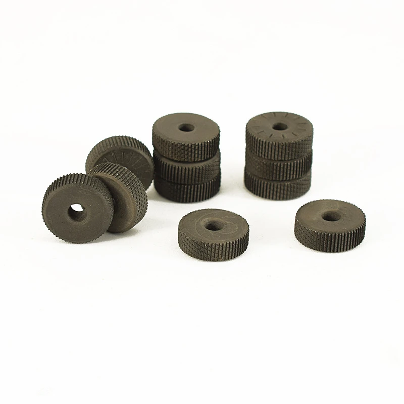 

20pcs/Lot Universal Steel Grind Wheel For ZP Kerosene Gasoline Petrol Lighter Replacement Repair Service Gadgets 11*3.55mm