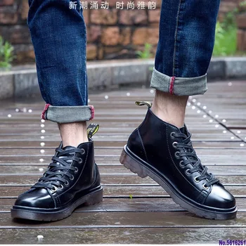 

Retro Leisure Men Chelsea Boots PU Ankle Round Toe Vintage Motorcycle Boots Lace-Up Winter Solid British Style Shoes