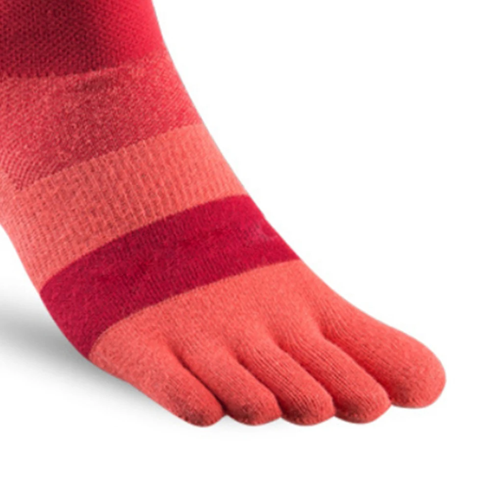 AONIJIE Unisex Sports Socks Lightweight Low Cut Athletic Toe Socks Outdoor Hiking Running Five-Finger Breathable Gym Toe Sock