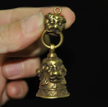 

wedding decoration Old China Feng Shui Bronze animal lion beast head statue Exorcism Bells Pendant
