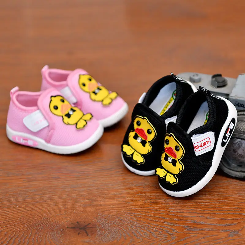 

OKOUFEN Summer Children'S Fashion Sneakers Mesh Light Breathable Flats Shoes For Kids Boys Girls Toddler Outdoor Casual Shoes