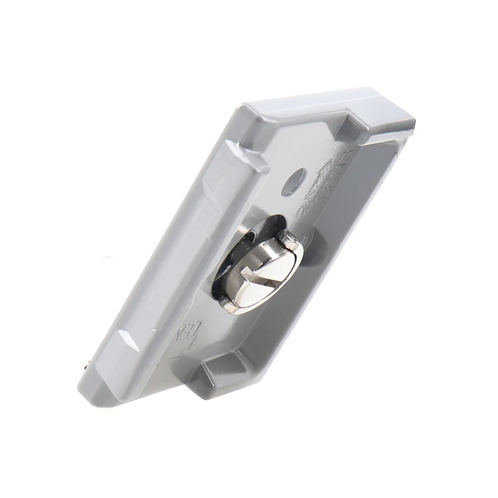 AX050  (17)
