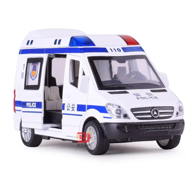 1:32 Сплав скорой помощи Diecasts& Toy Vehicles модель пожарной машины металлический оттягивающий звук и светильник игрушки для детей - Цвет: Темный хаки