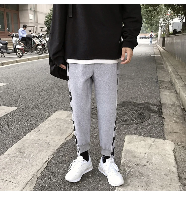 Plus Velvet Thick Joggers Pants Men's Fashion Letters Printed Casual Sweatpants Men Street Wild Hip Hop Loose Trousers Mens
