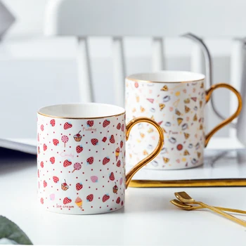 

Strawberry Coffee Mug Cute Korean Ceramic Cup Creative Travel Gifts for Friends Milk Cup Caneca Reusable Esspresso Cups MM60MK