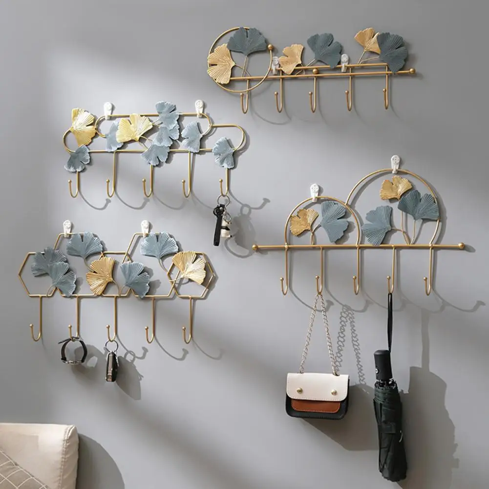 Excellent Ginkgo Leaf Shape Background Ornament Coat Hanger Home