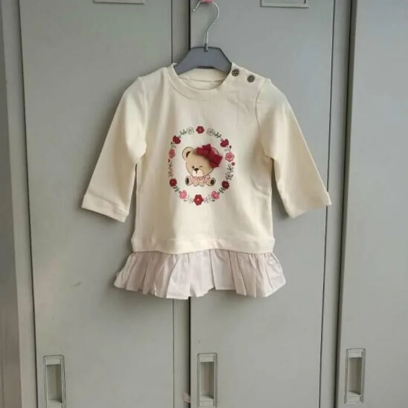 

New Style Korean-style Childrenswear Baby Girls 2-Color T-Shirt Long-sleeved Sweater