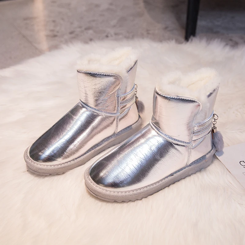 Silver Shiny Snow Boots Women Winter Waterproof 4 Cm Keep Warm Ankle Boots Ladies Non Slip Women Shoes Black Beige Sliver - Цвет: Серебристый