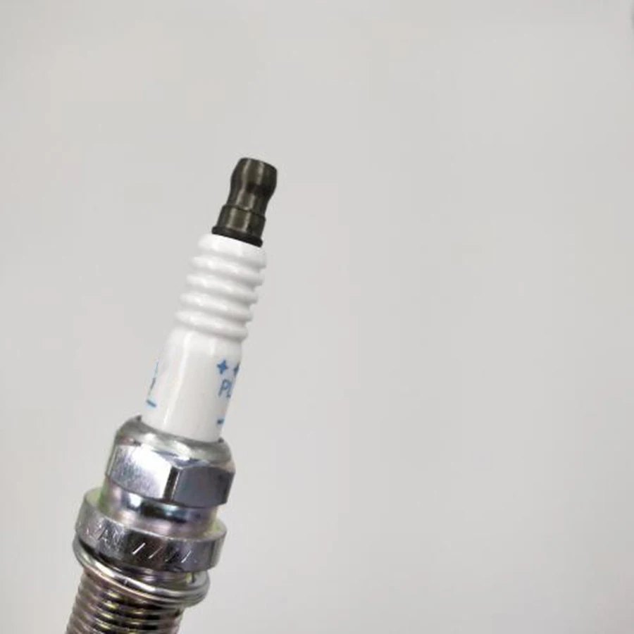 4 шт. PLFR5A-11 22401-5M016 свечи зажигания для Nissan 350Z Altima Armada Frontier Maxima Murano Pathfinder Infiniti
