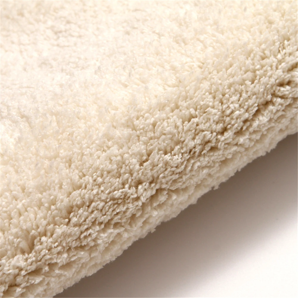 12199047490_998721416