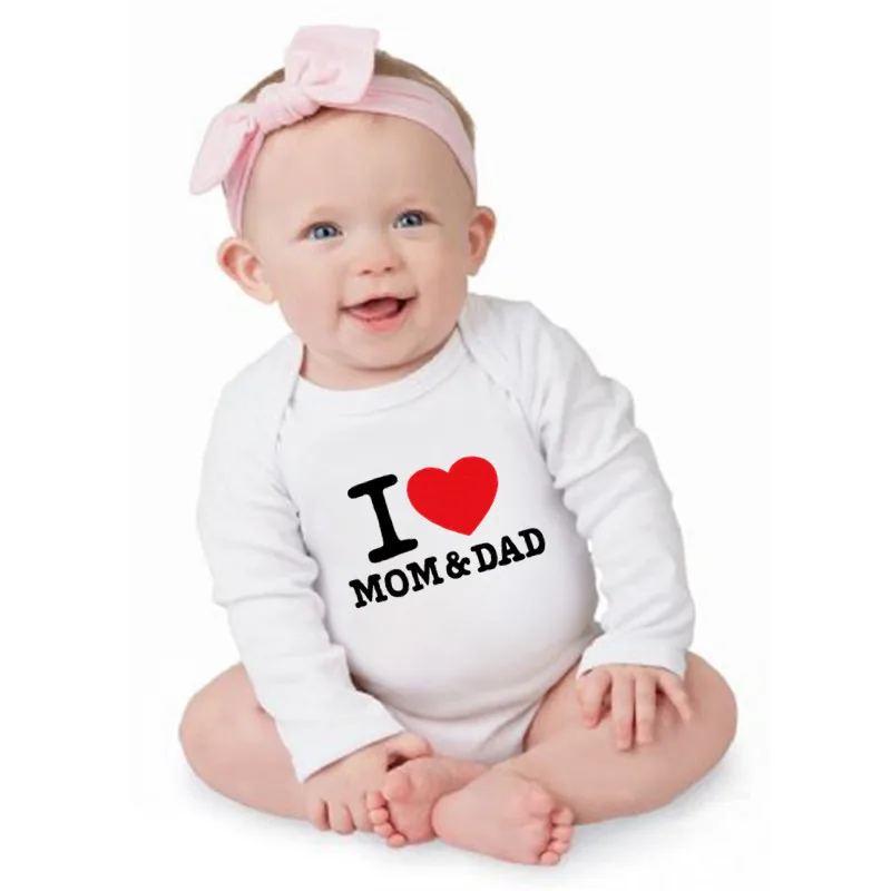 Детская одежда с рисунком «I Love Mom& Dad», хлопковый Детский комбинезон с длинными рукавами на весну-осень, комбинезоны для новорожденных 0-18 месяцев