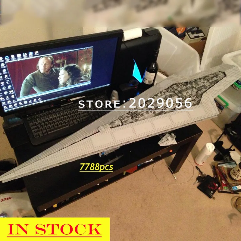 

13134 The Executor class Star Dreadnought Star Movie Wars Series 7284PCS Model Building Blocks Compatible 10221 81030 05028