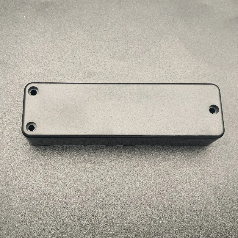 20Pcs 3 Hole Electric Bass Pickup Sealed Cover Solid ABS Pickup Cover 100/108.5x32x20.1mm Black
