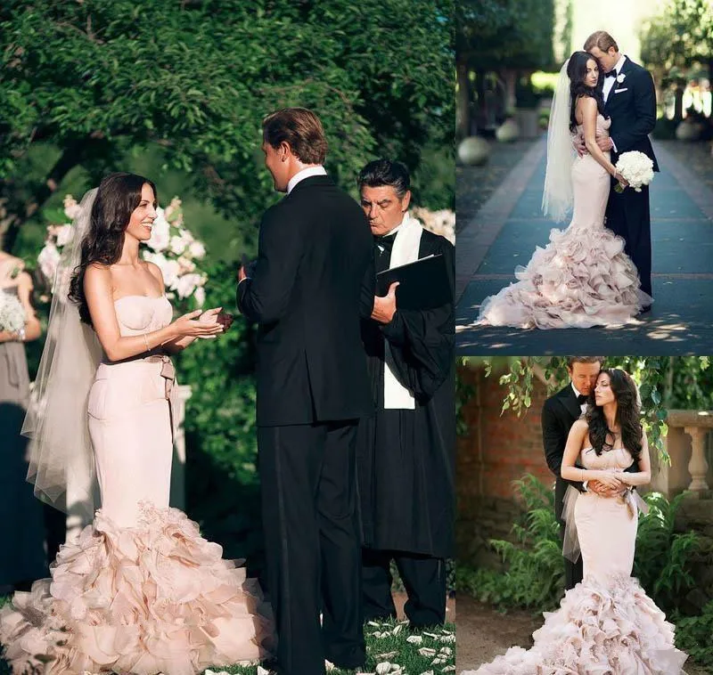 

Romantic Blush Pink Long Mermaid Wedding Dress 2020 Sweetheart Cascading Ruffles Backless Country Garden Trumpet Wedding Gown