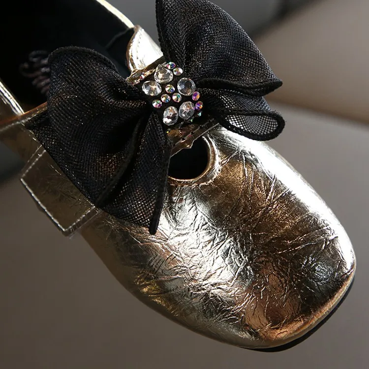 Милая кожаная обувь для девочек; детская обувь для девочек с бантом; обувь принцессы; кроссовки для больших девочек; Размеры 26-35