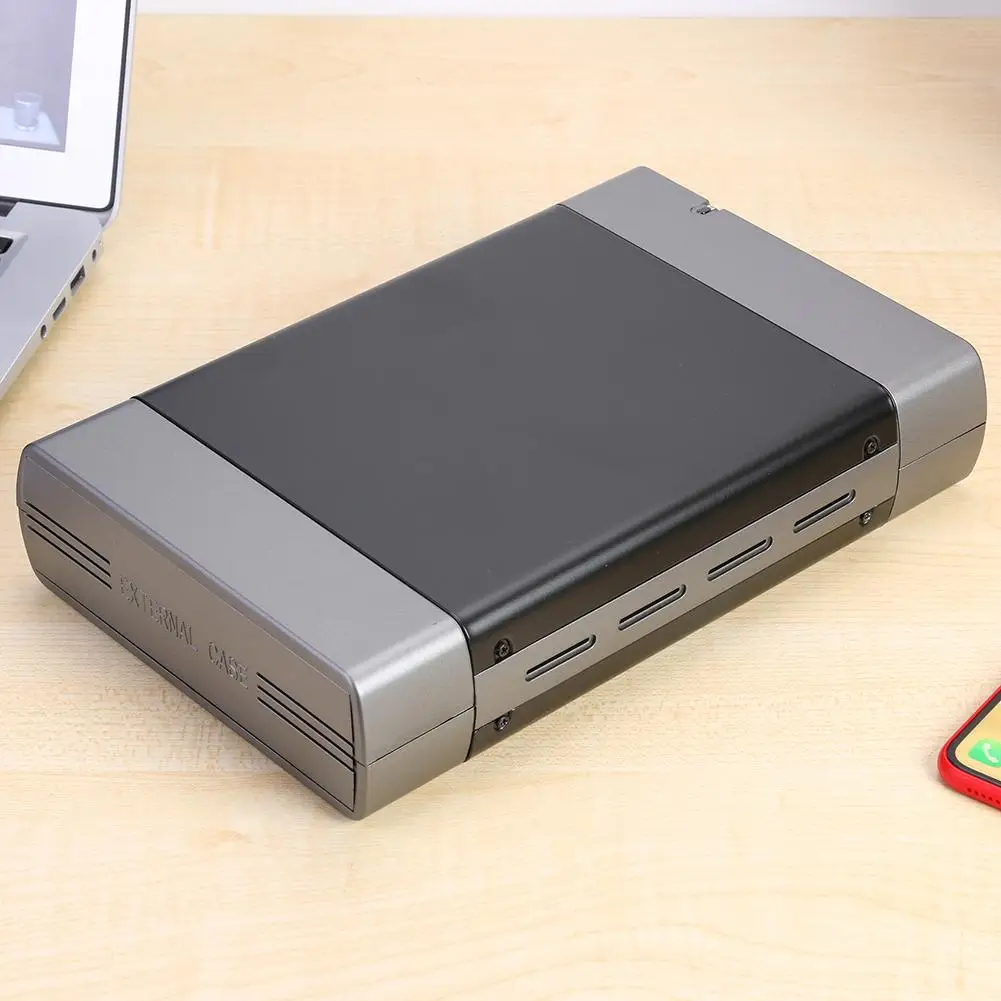 5.25 ġ 8T  ̺ Ŭ ޴   ϴ Ŀ , USB3.0  3.5 ġ SATA ̱  HDD ̽