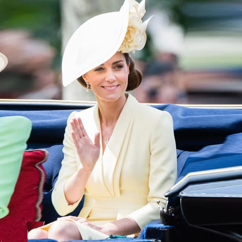 Kate Middleton Hoge Kwaliteit Herfst Nieuwe Damesmode Werkplek Party Sexy V-hals Vintage Elegante Chic Lange Mouwen Midi Jurk Kate Middleton Hoge Kwaliteit Herfst Nieuwe Damesmode Werkplek Party Sexy V-hals Vintage Elegante Chic Lange Mouwen Midi Jurk