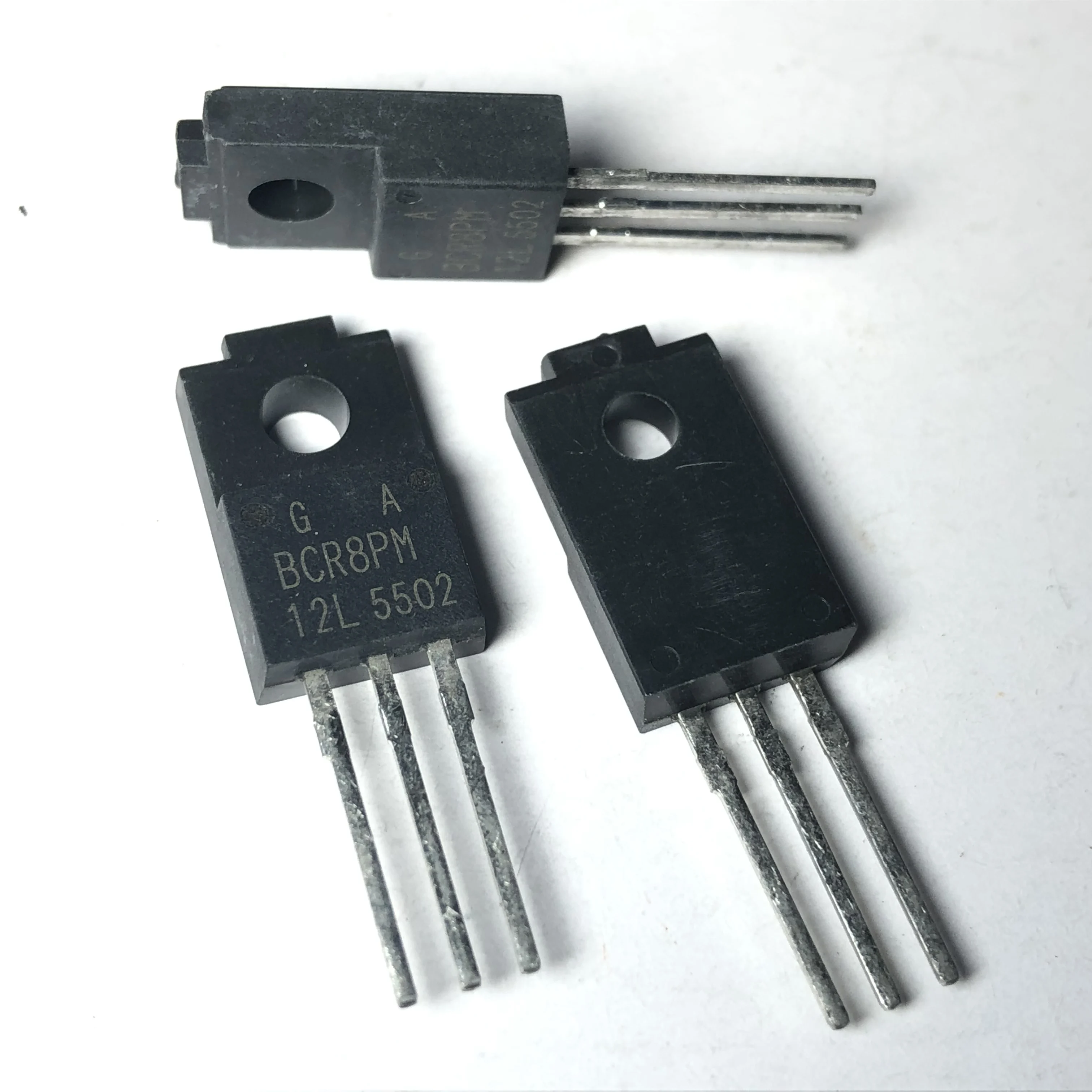 BCR8PM-12L BCR8PM-12 BCR8PM 8A 600V to-220f 10 шт./лот