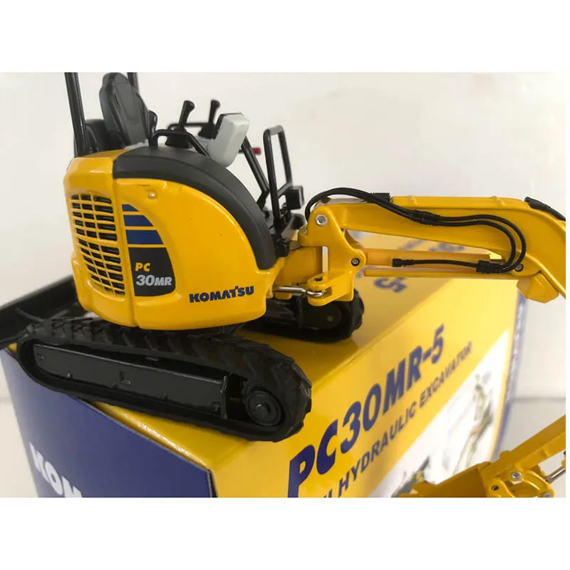 Komatsu 1:32 Scale PC30MR-5 Excavator Alloy Engineering Vehicle
