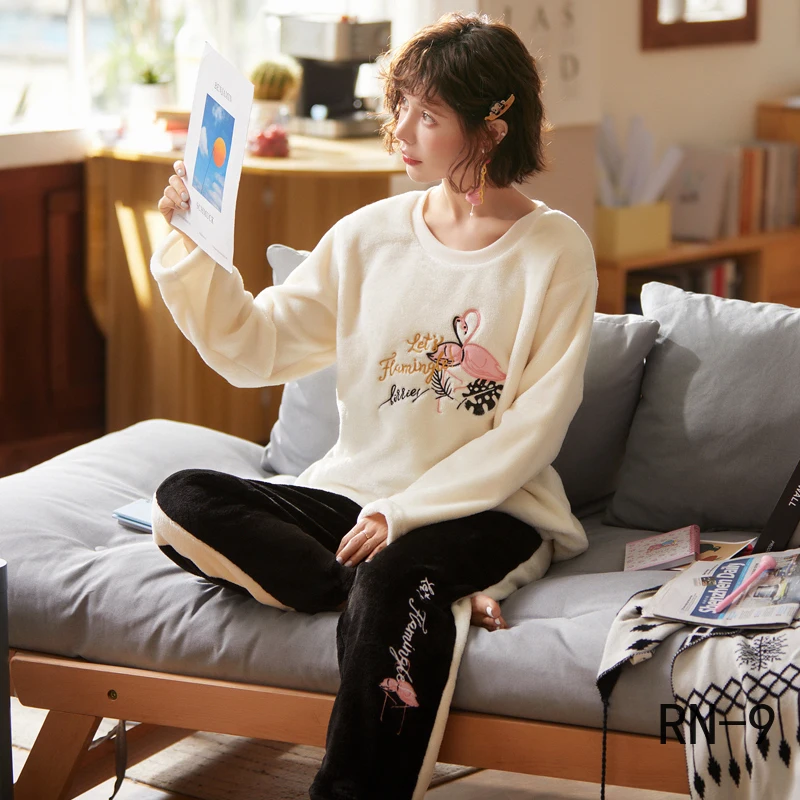Fashion 2019Winter Flannel Women Nursing Pyjamas Set Cartoon Long Sleeve Pregnant Homewear Maternity Casual Pajamas Sets 3XL-4XL