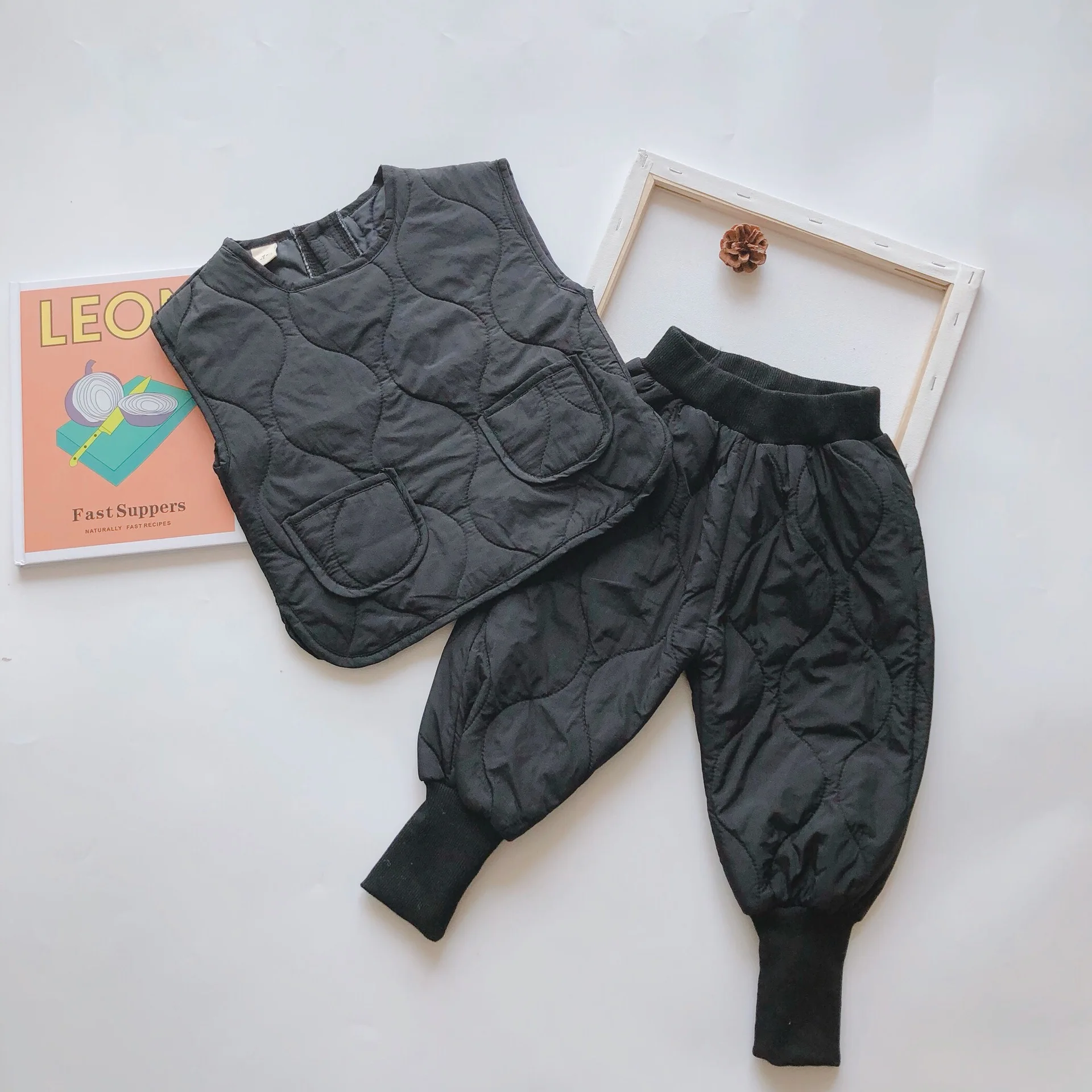Коллекция года, Новое поступление, зимние комплекты одежды в Корейском стиле утепленный хлопковый жилет с длинными штанами модный костюм для маленьких мальчиков и девочек