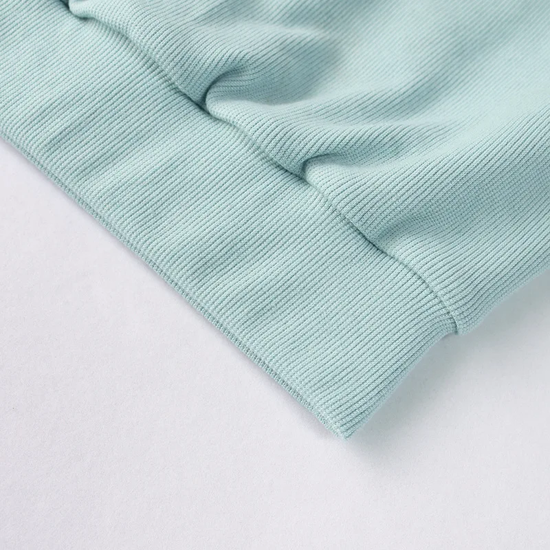 21550901107_926585498