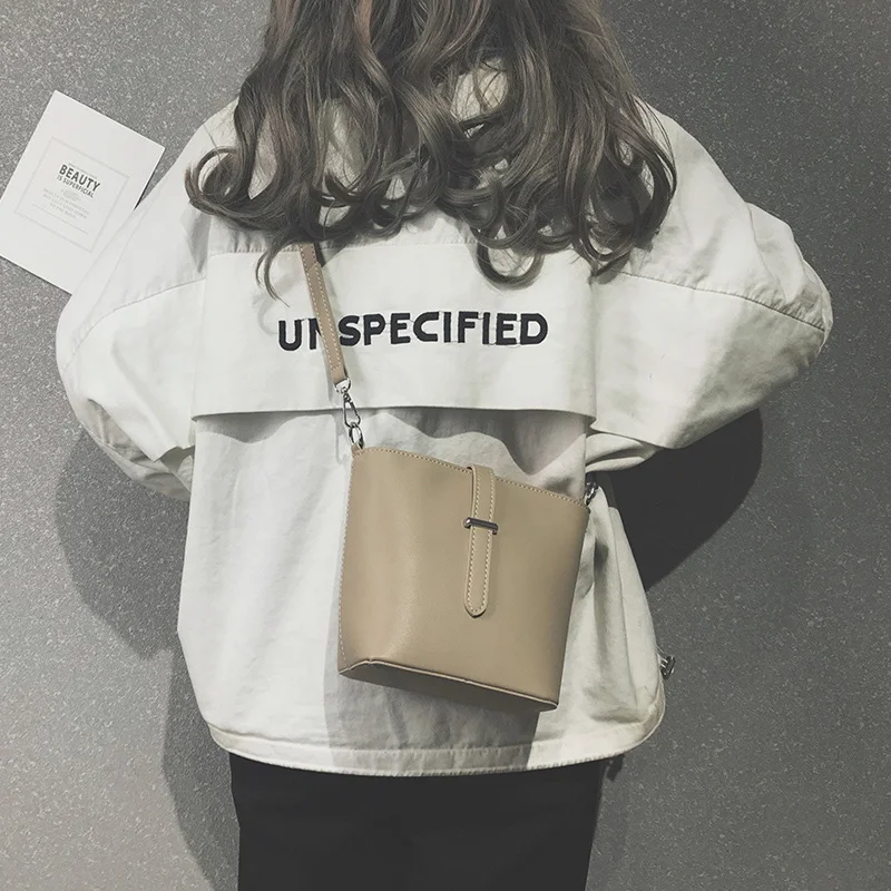 

Net red bucket bag women's bag new 2020 large-capacity diagonal cross wild ins summer small fresh shoulder bag
